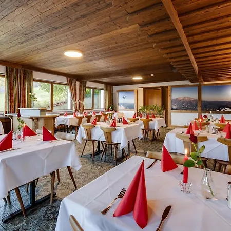 Hotel Zum Sessellift 3*